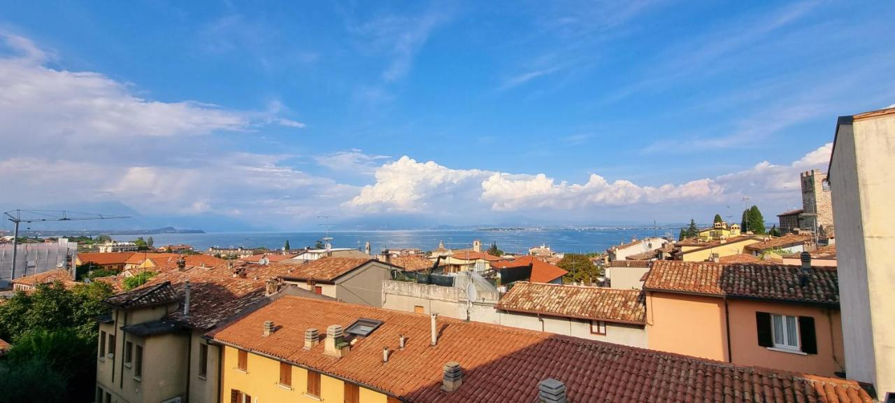 La Fenice Blu-By Goccia Di Lago Desenzano デセンツァーノ・デル・ガルダ エクステリア 写真